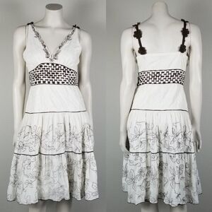 Adolfo Dominguez White Tiered Floral Embroidered Cotton Midi Sun Dress Size 40